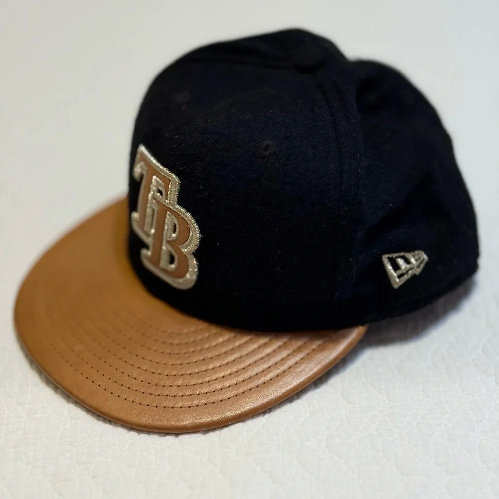 TB Logo SnapBack Cap  / Hat - Picture 5 of 7